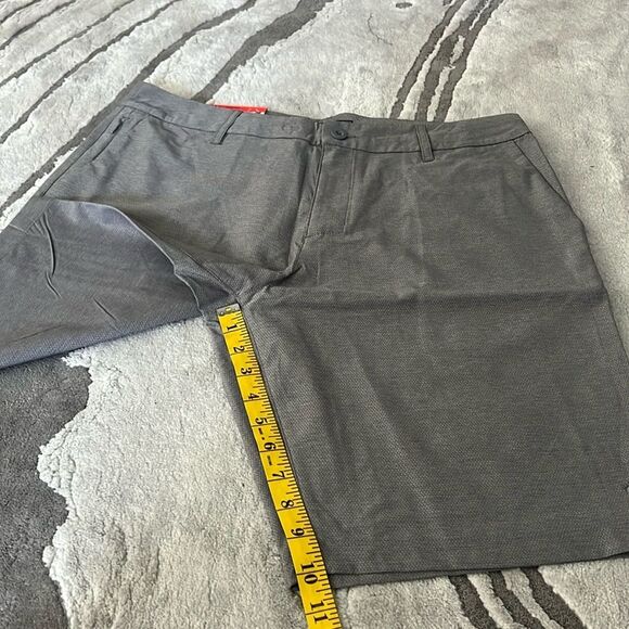 Hang Ten Men’s Hybrid Short - Picture 5 of 9